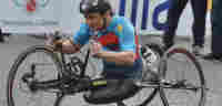 foto di alex Zanardi in azione